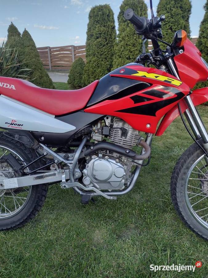 Sprzedam hondę xr125 czerwony świętokrzyskie Bieliny