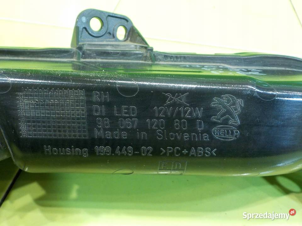 PEUGEOT 308 II GT 16r HB 5D kierunkowskaz prawy Kierunkowskazy Motoryzacja Suków sprzedam