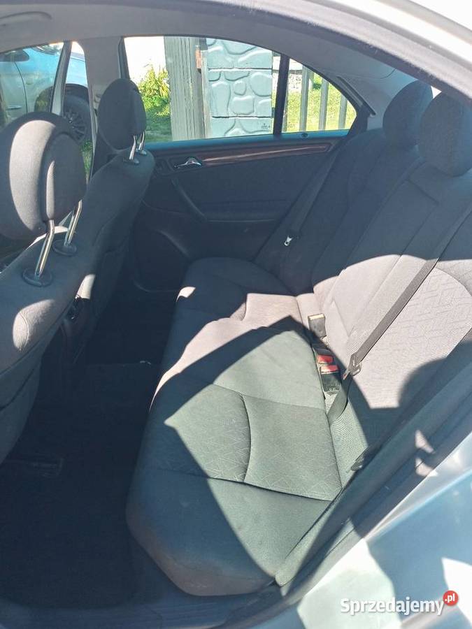 Mercedes c200 18 170 Serokomla