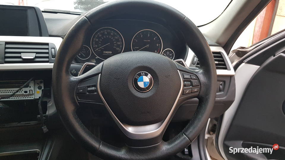 BMW F30 Xdrive 330d cała części sport skrzynia Rok produkcji 2017 Żagań sprzedam