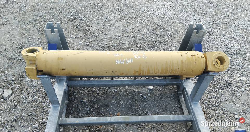 1065580 U150120 Siłownik HYD 1746