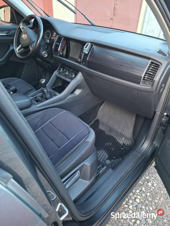 Sprzedam samochód SKODA KODIAQ 15 TSI AMBITION 48000km Przasnysz