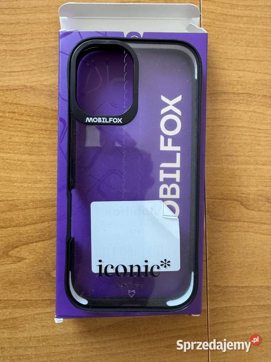 Sprzedam case iPhone 17