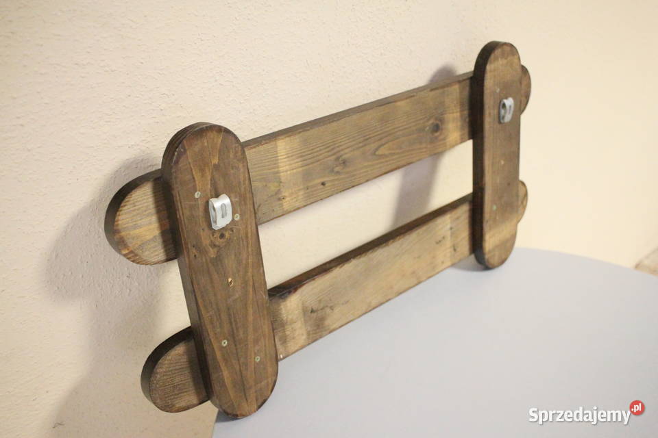 Drewniany stylowy wieszak piękne zdobienie