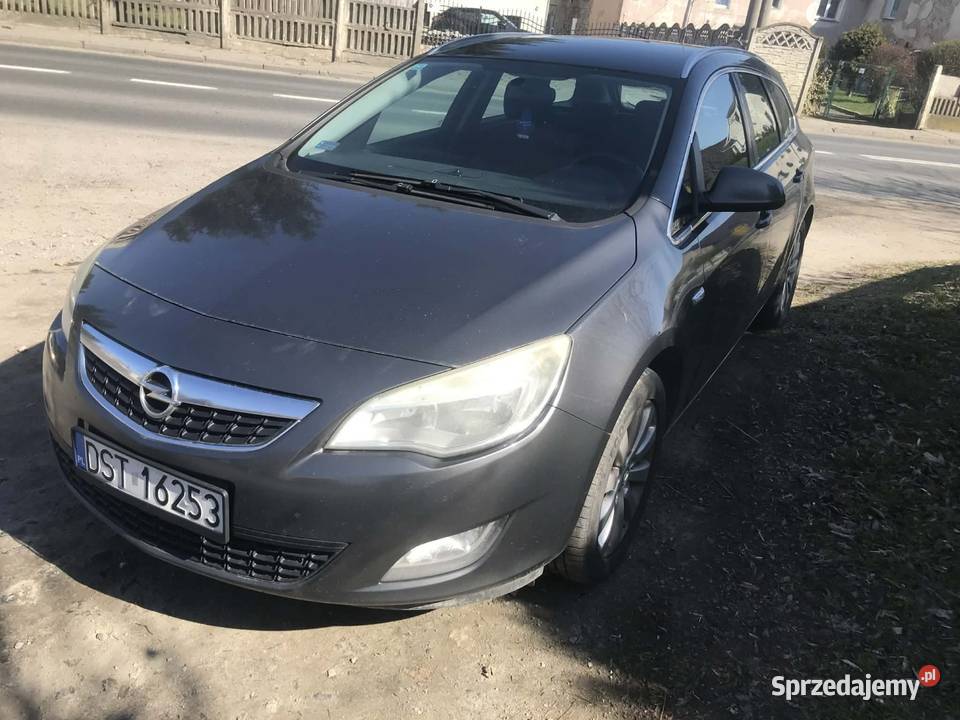 Astra J sport tourer 2 właściciel klimatyzacja Grodków
