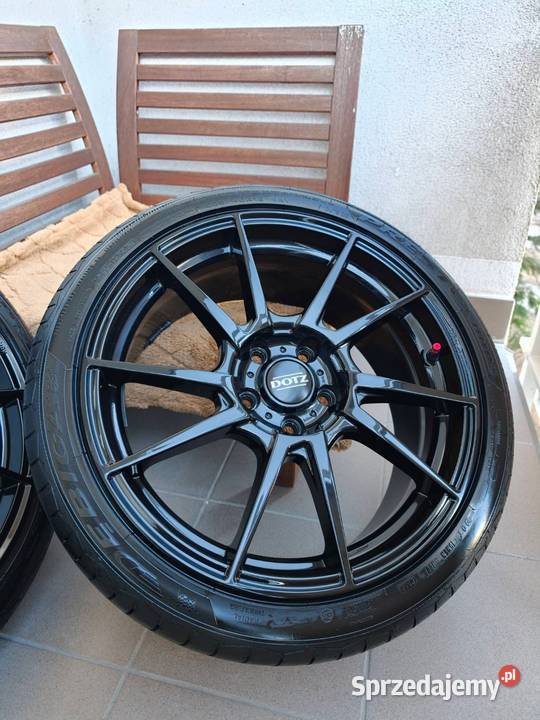 Felgi to R18 DOTZ Kendo Black z oponami