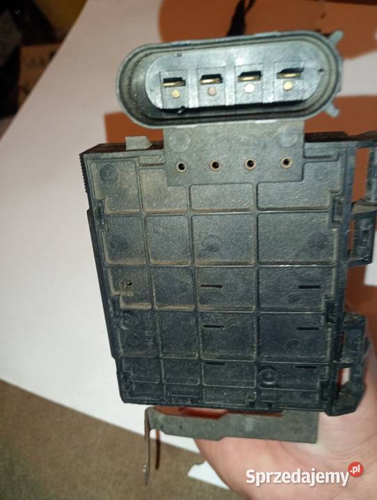 Skrzynka bezpiecznikóe polo n9 polo n6 Lupo i Wrocław sprzedam