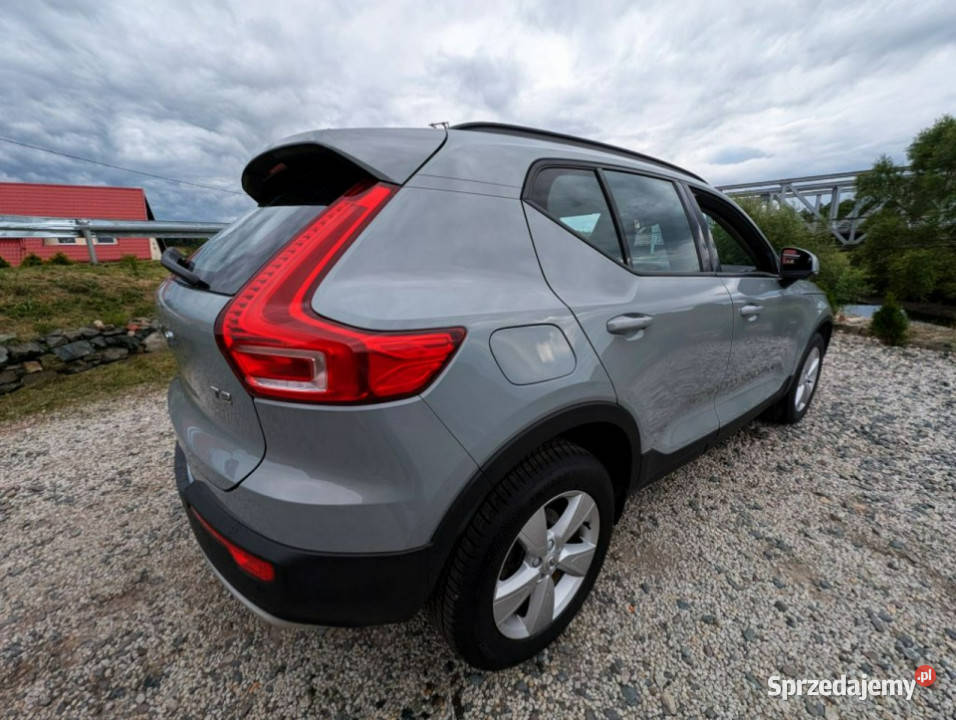 Volvo XC 40 xc40 T2 piekny szary kolor benzyna Kamienna Góra