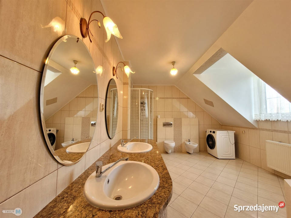 Dom wolnostojący 276m2 Nowiny