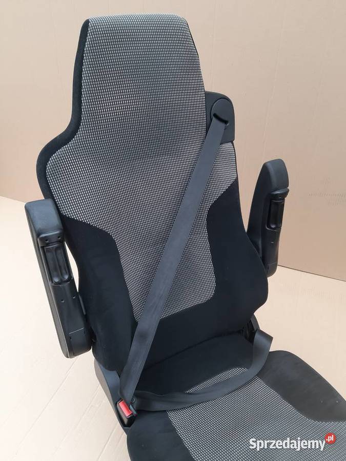 MAN TGX EURO 6 FOTEL KIEROWNY LEWY Bieleń