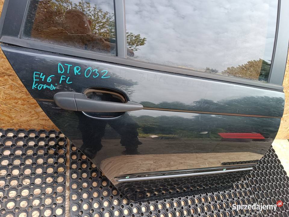 BMW E46 LIFT KOMBI DRZWI TYŁ TYLNIE PRAWE PRAWY osobowe