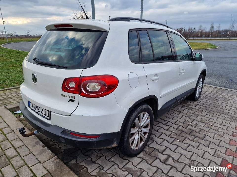 Volkswagen Tiguan 20 4Motion hak 3 wlasciciel czujnik zmierzchu Tiguan