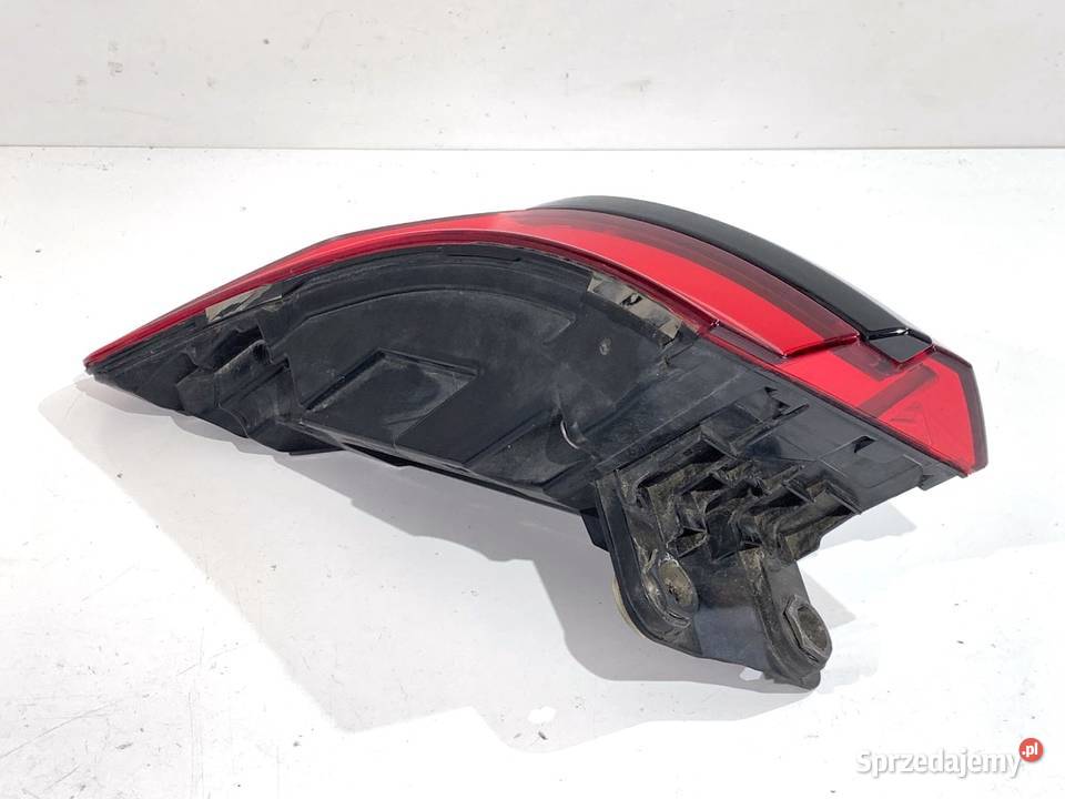 LAMPA PRAWY TYŁ AUDI A6 C8 4K5945092E Kombi Lampy tylne