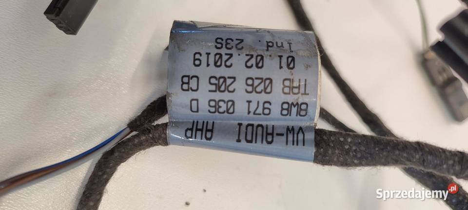 AUDI A5 8W WIĄZKA DRZWI PRZÓD 8W8971036D osobowe