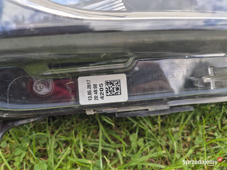 Renault Clio IV 4 lift lampa przednia prawa Bucze sprzedam