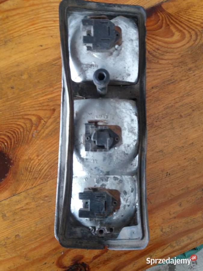 Tylna lampa do Fiata 125P kombi Krępa Górna