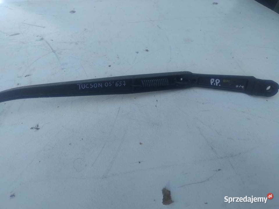 RAMIĘ WYCIERACZKI PRAWY PRZÓD HYUNDAI TUCSON