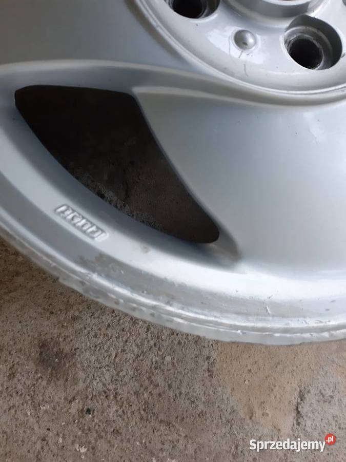 Felgi aluminiowe 14 oryginalne Fiat Głuchołazy sprzedam
