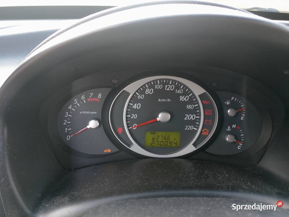 Hyundai Tucson I 20 BenzynaLPG 141 Hak OC 2027 Zarejestrowany w Polsce Zgierz