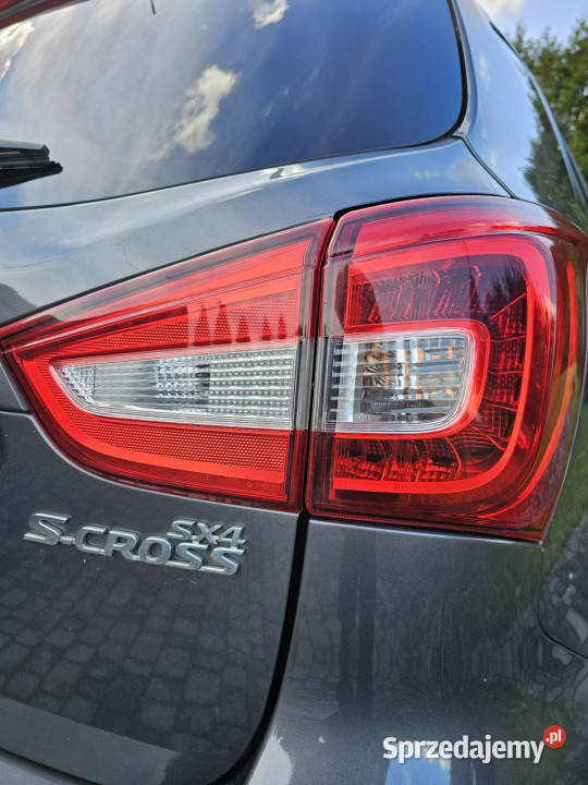 Suzuki SX4 SCross Suzuki SX4 SCross 10 nowy wielofunkcyjna kierownica Rywałd
