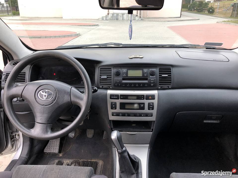 Toyota corolla 20 D4D 90 E12 hatchback klima sprzedam