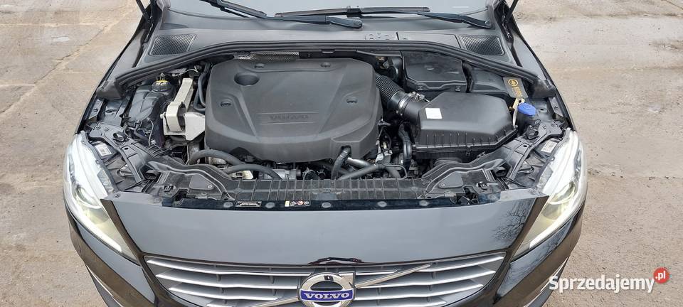 Volvo V60 Lift 20 150 D3 xenonskóranavi Słupno sprzedam