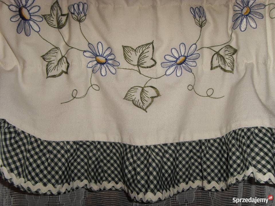 FIRANKA Z FALBANKAMI BIAŁA WYSTRÓJ OKNA WROCŁAW Wrocław