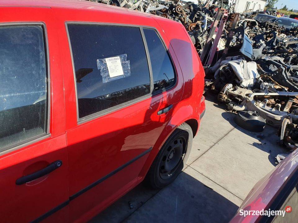 DRZWI LEWE TYŁ VOLKSWAGEN GOLF IV LP3G Lipno