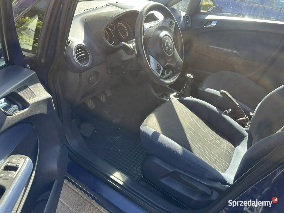 Opel Corsa 5 drzwi opłaty na klimatyzacja mrozi centralny zamek Wejherowo