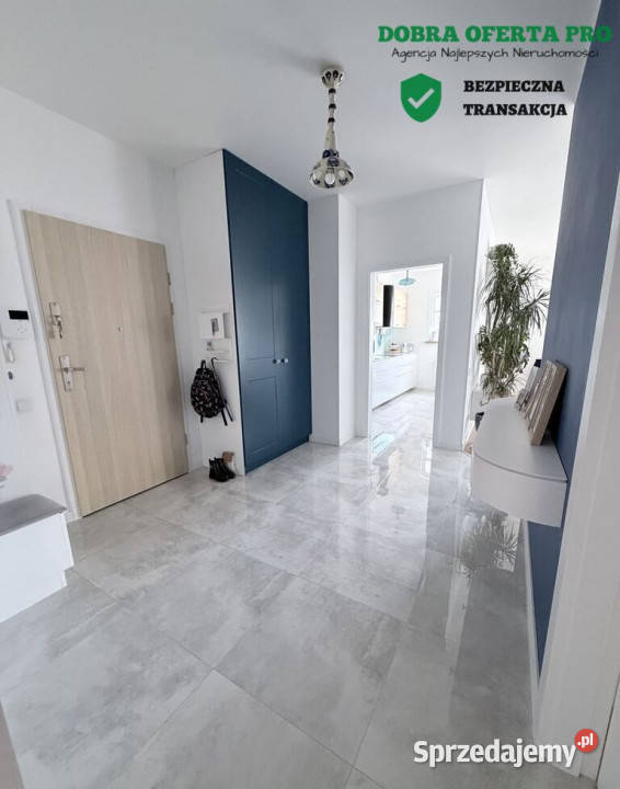 3 pokoje osobna kuchnia balkon garaż Piętro 3 Gdańsk sprzedam