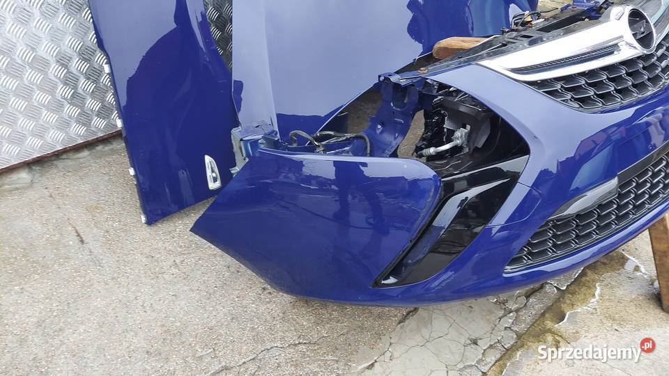 ZDERZAK PRZÓD OPEL ZAFIRA C LAK Z20Z Międzychód