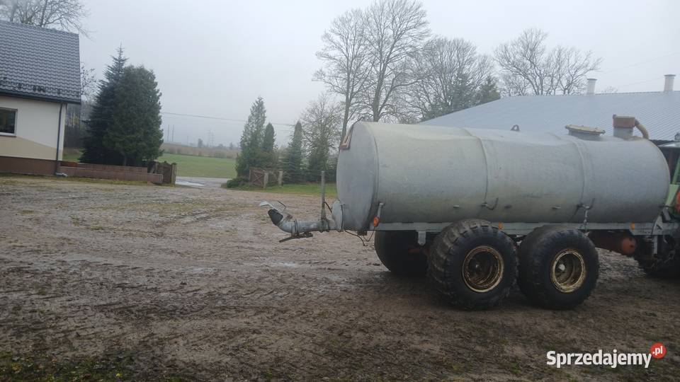 Sprzedam beczkowoz woz asenizacyjny 10000 litrow uszkodzony Zdręby sprzedam