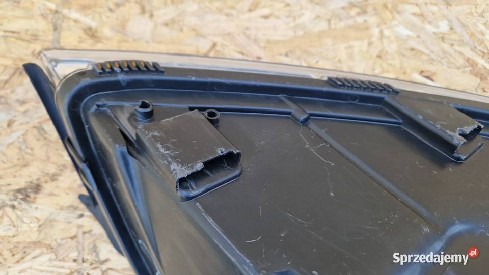 AUDI A8 LAMPA PRZÓD PRZEDNIA LEWA EUROPA wielkopolskie Słowikowo