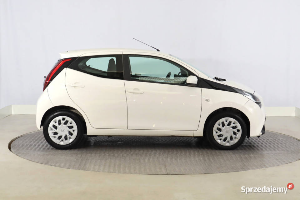 Toyota Aygo 10 VVTi bluetooth