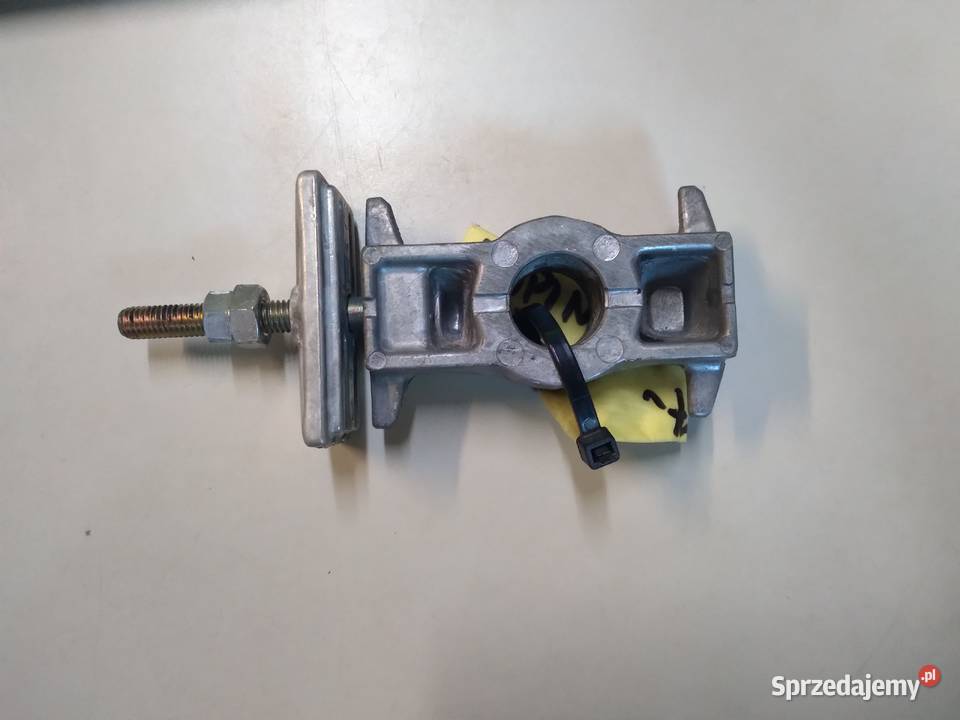 Napinacz łańcucha koła tył VF 750 97r Magna małopolskie Jawiszowice sprzedam