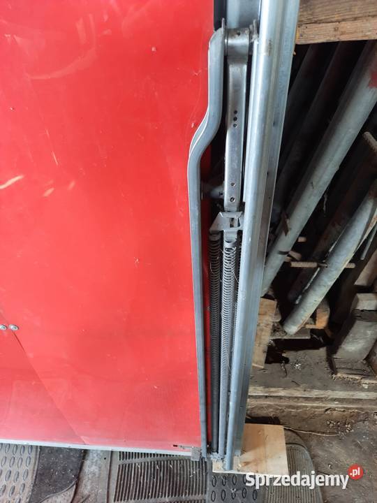 Brama garażowa uchylna używana Zborczyce