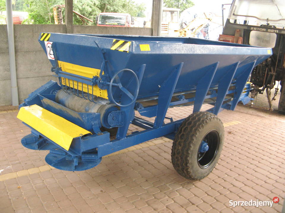 Rozsiewacz RCV 3 hydrauliczny na Ryki