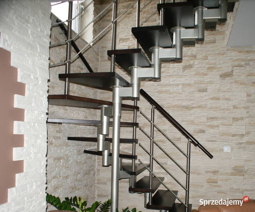 Schody CORA metalowe model Mix 180 vertical L90 wewnętrzne Kościan