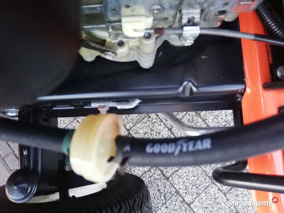 Traktorek kosiarka Husqvarna LT120 12 z pługiem Kobiele Wielkie