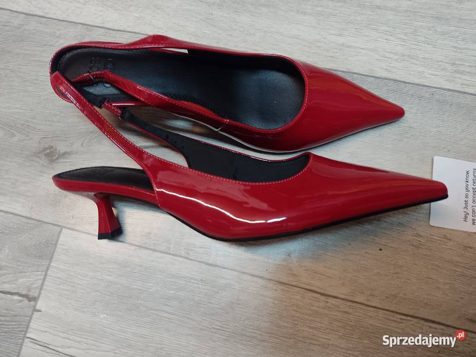 41 ASOS Design Czerwone czółenka wieczorowe z