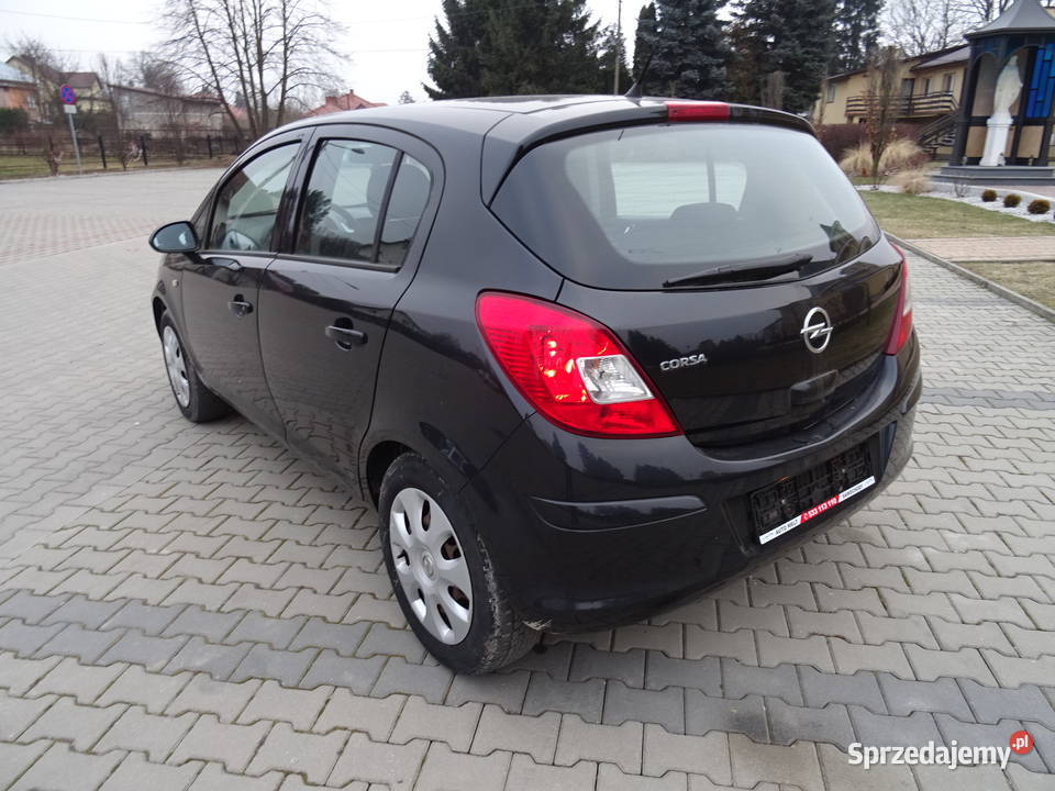 Opel Corsa Bezwypadkowy Serwisowany 1Właściciel komputer pokładowy