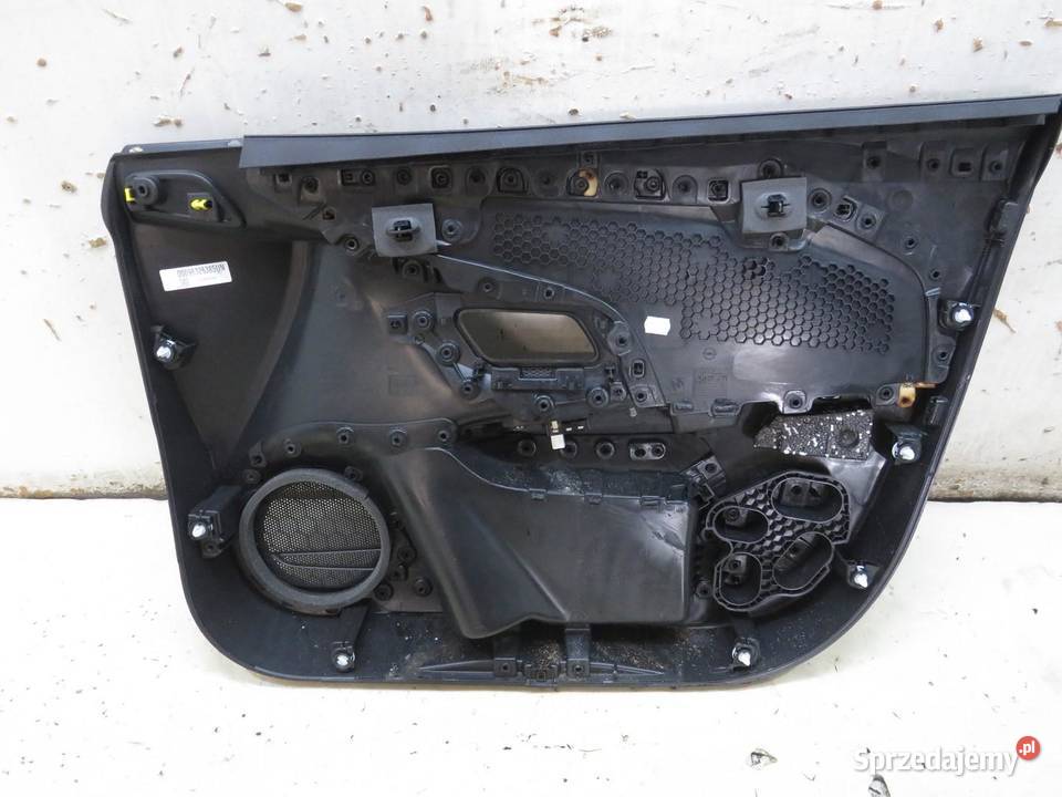 BOCZEK TAPICERKA DRZWI LEWY PRZÓD OPEL CORSA F Tapicerki samochodowe sprzedam