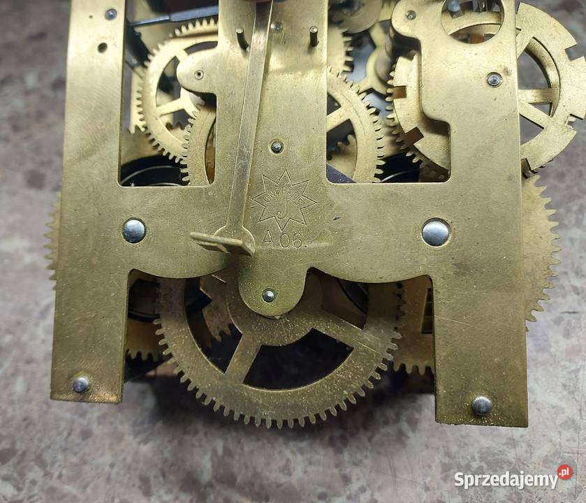 M151 Mechanizm starego zegara ściennego Junghans Tczew