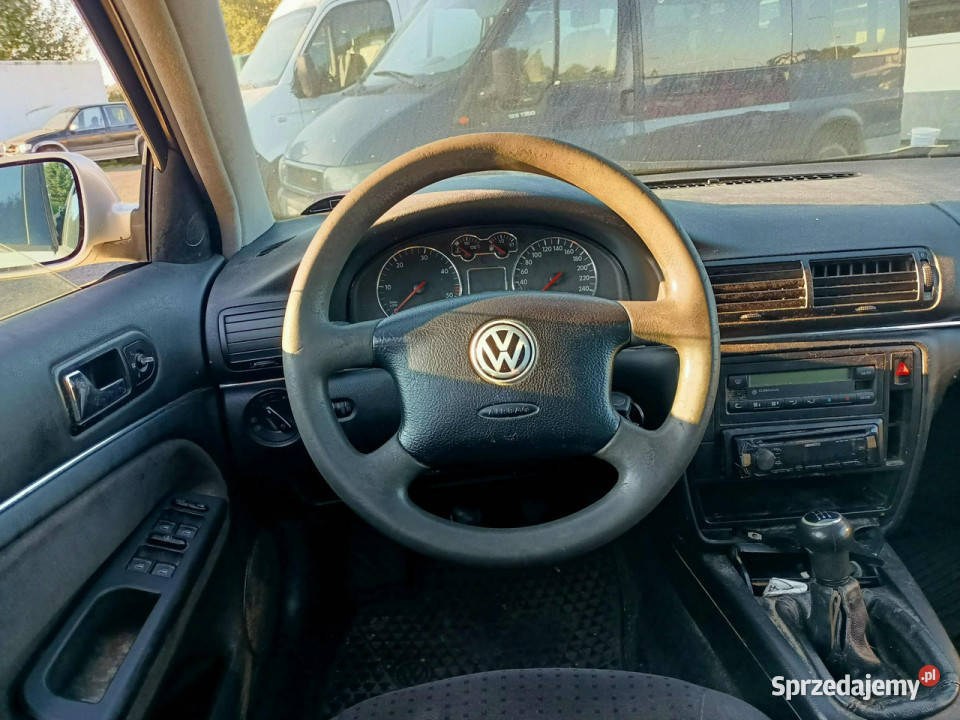 Volkswagen Passat Volkswagen Passat 19TDI 110 Samochody osobowe małopolskie Tarnów sprzedam