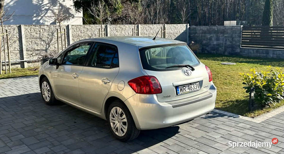 Sprzedam Toyotę Auris osoby prywatnej prawie 125KM Radom