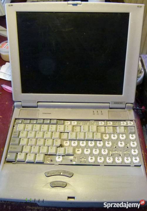 Laptop Toschiba Satellite 300CDT zabytek vintage