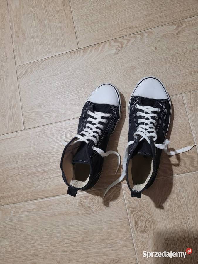Sprzedam trampki marki Age inna
