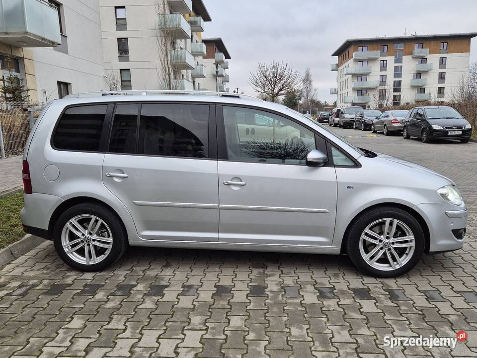 VW TOURAN 20 TDI RLINE HIGHLINE NAVI RNS SKÓRA przyciemniane szyby mazowieckie Radom