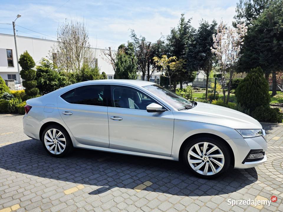 KODA Octavia sedan 20 TSI 4x4 190 DSG Style centralny zamek Będzin
