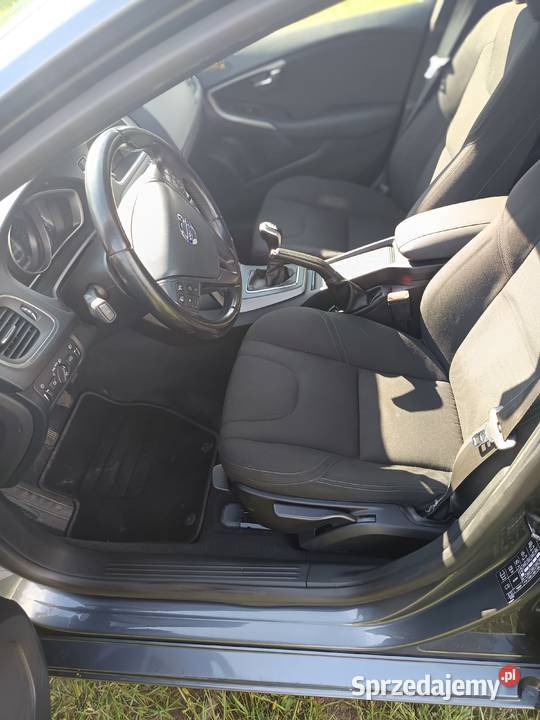Volvo V40 16 Diesel Rok produkcji 2011 Strumiany